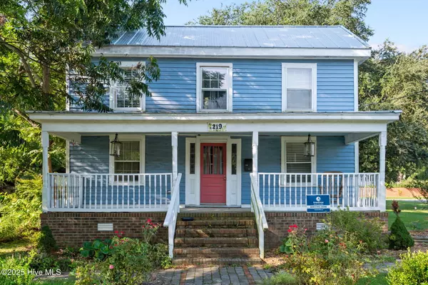 219 E 3rd ST, Washington, NC 27889