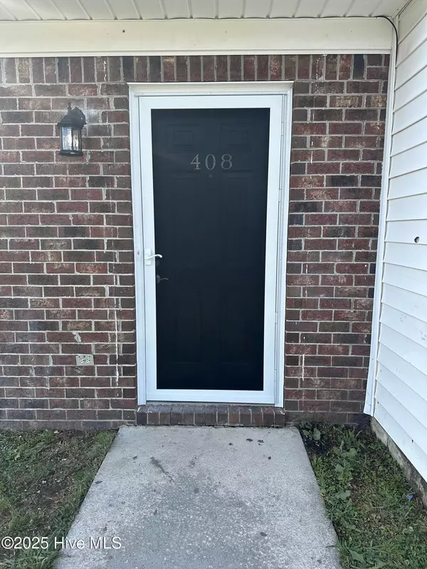 Jacksonville, NC 28546,408 Myrtlewood CIR