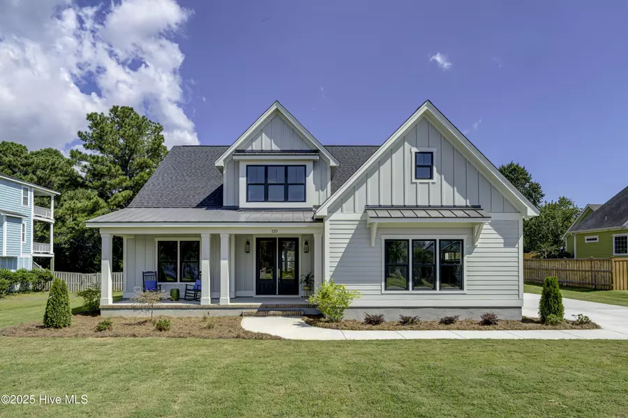 125 Cove Side LN, Hampstead, NC 28443