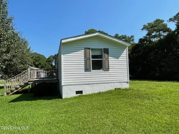 Gloucester, NC 28528,108 Conch CT