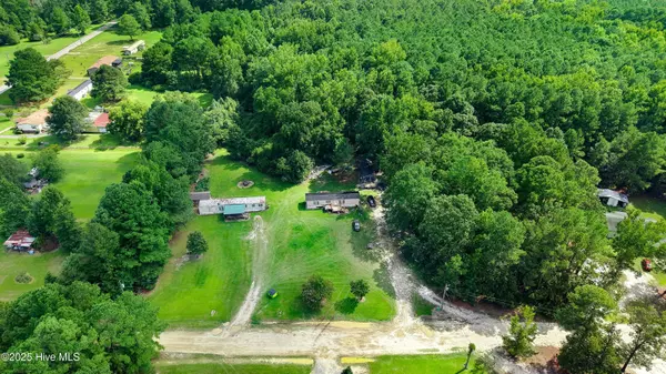 Princeton, NC 27569,105 Eddie DR