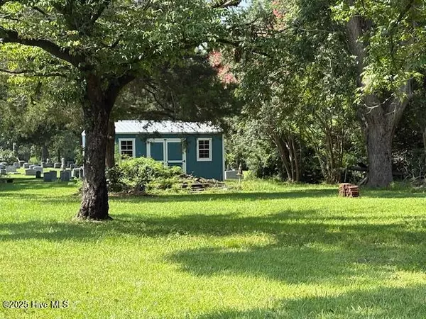 Pollocksville, NC 28573,116 Main ST