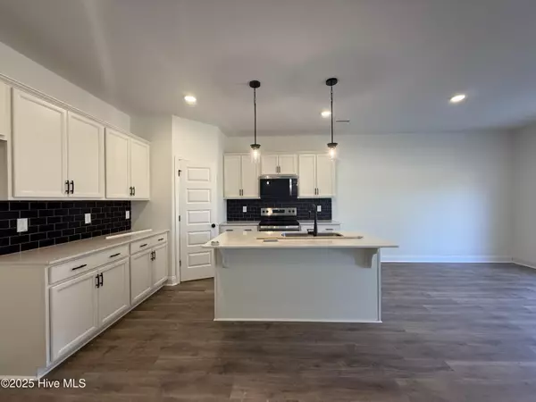 Clayton, NC 27520,108 S Mistflower ST