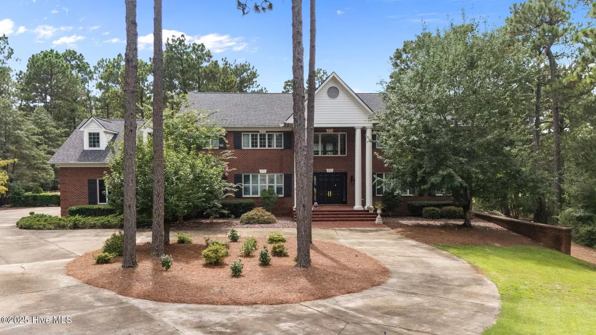 Pinehurst, NC 28374,16 Mulbren CT