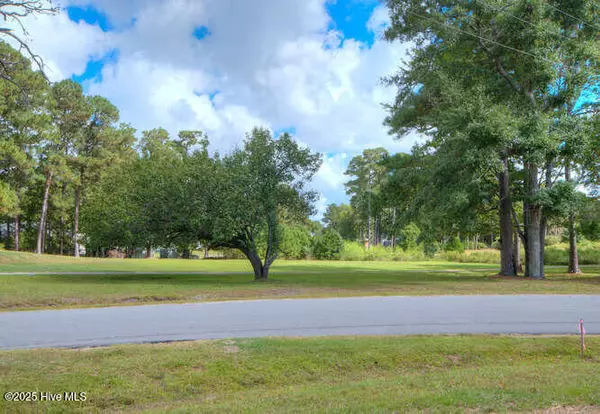Shallotte, NC 28469,141 Country Club DR #79