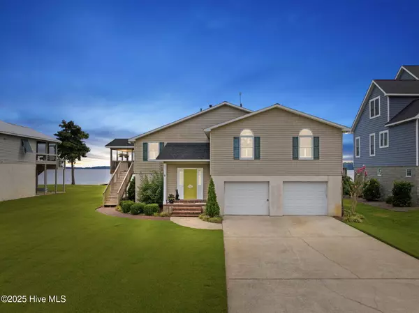 Washington, NC 27889,68 Canal LN