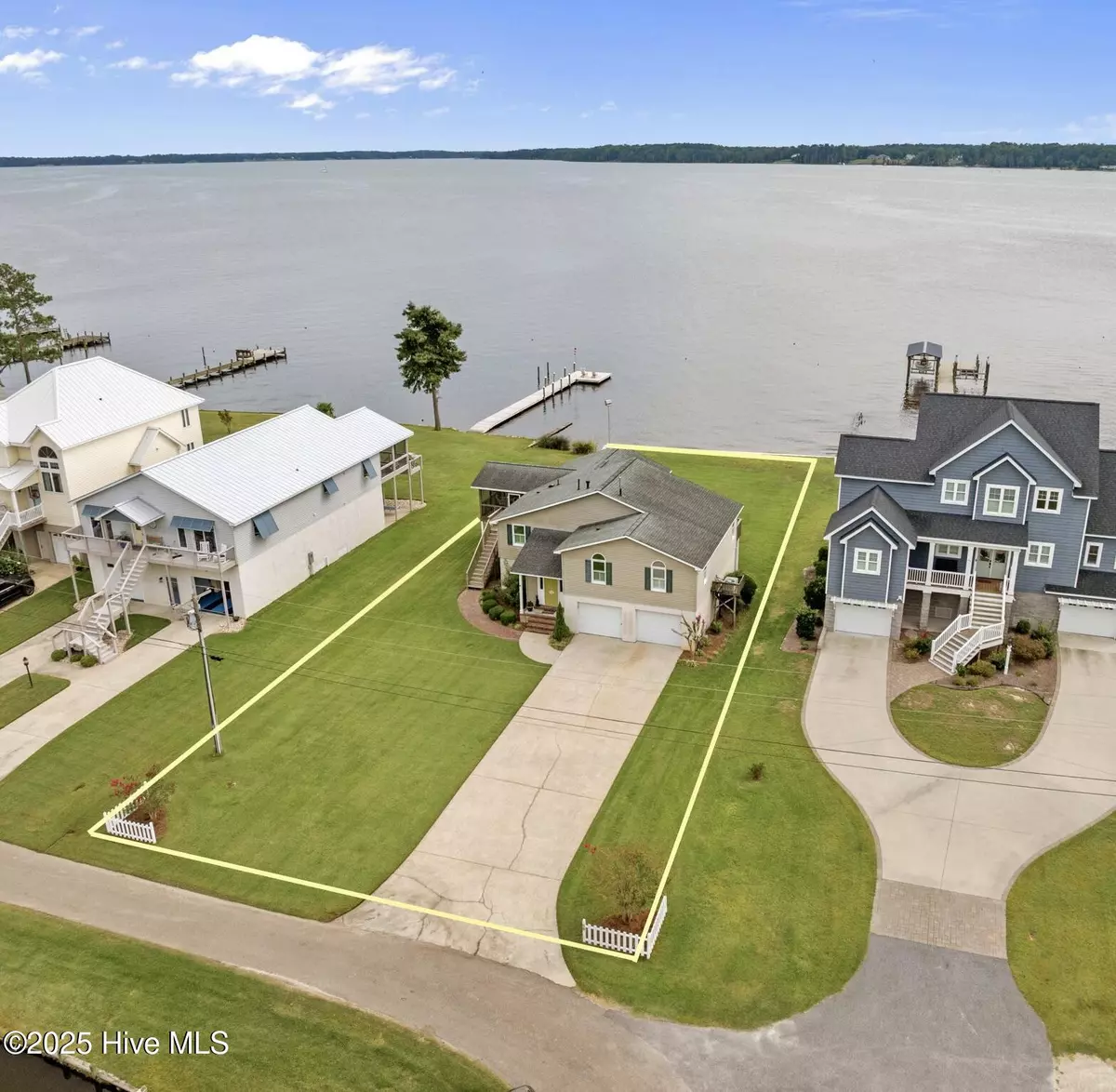 Washington, NC 27889,68 Canal LN
