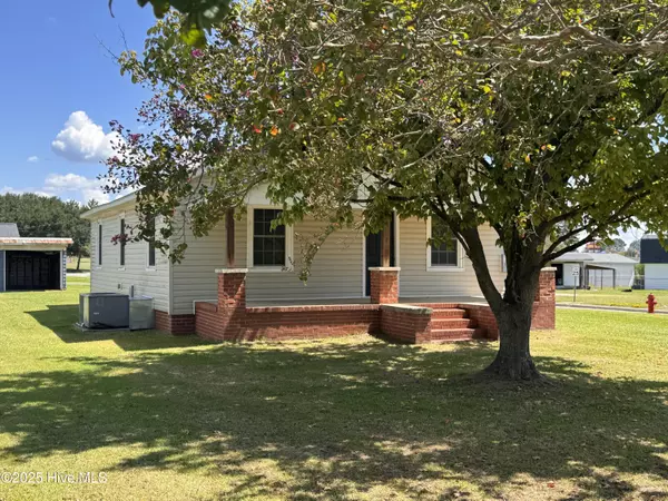 Williamston, NC 27892,107 S Mccaskey RD
