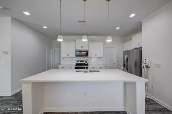 Leland, NC 28451,942 Keekle LN SE