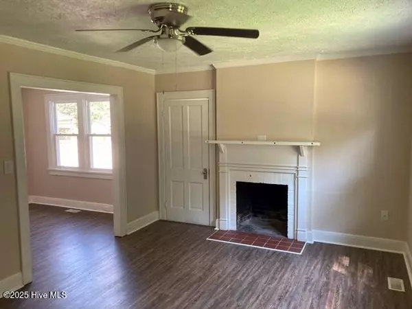 Elizabeth City, NC 27909,1205 W Williams CIR