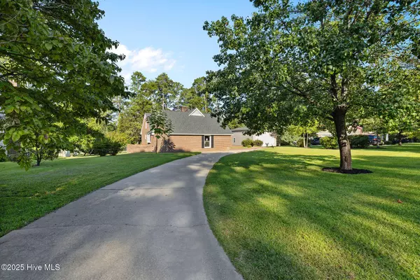 Fayetteville, NC 28311,519 Bloomfield DR