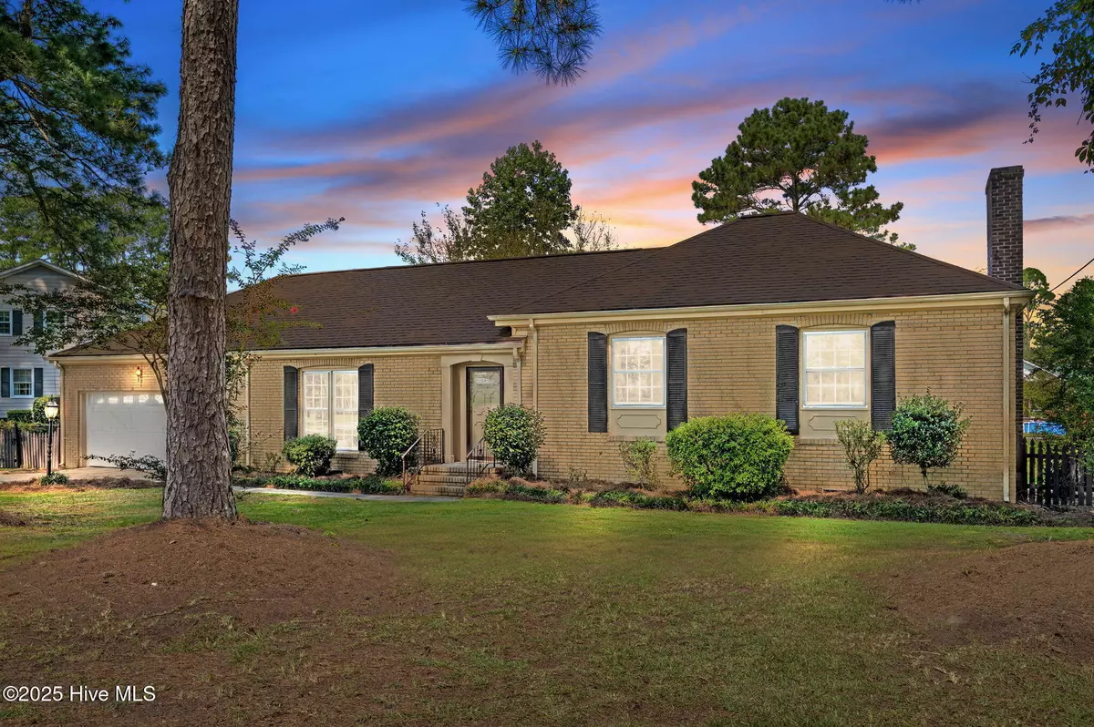 Kinston, NC 28501,802 Eagle RD