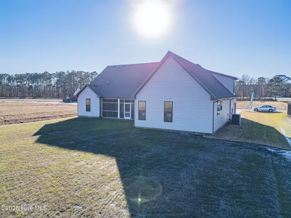 South Mills, NC 27976,139 Copper Run LOOP