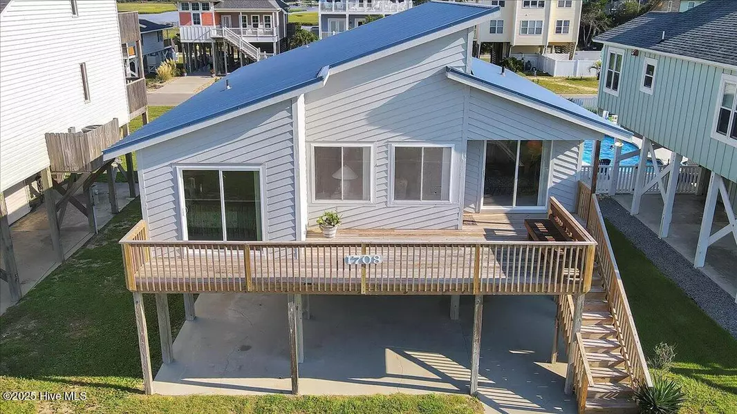 1708 W Beach DR, Oak Island, NC 28465