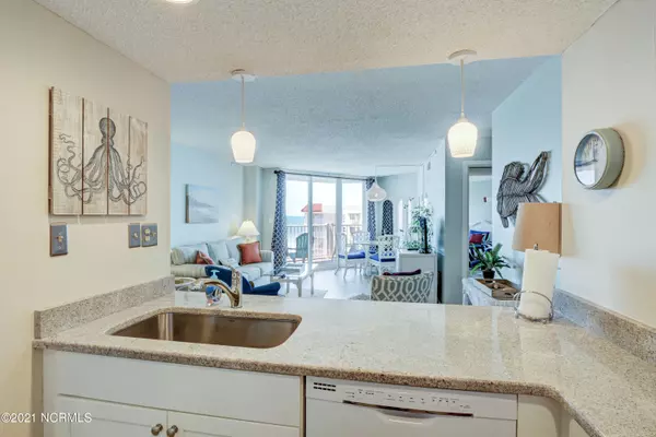 North Topsail Beach, NC 28460,2000 New River Inlet RD #2604