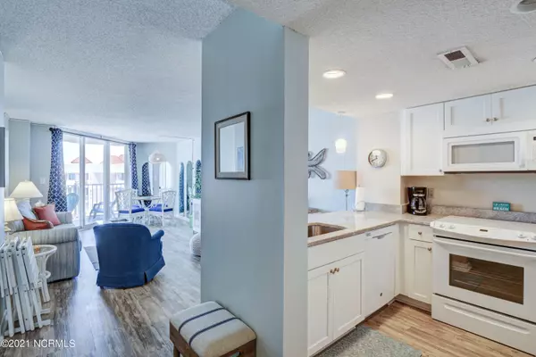 North Topsail Beach, NC 28460,2000 New River Inlet RD #2604