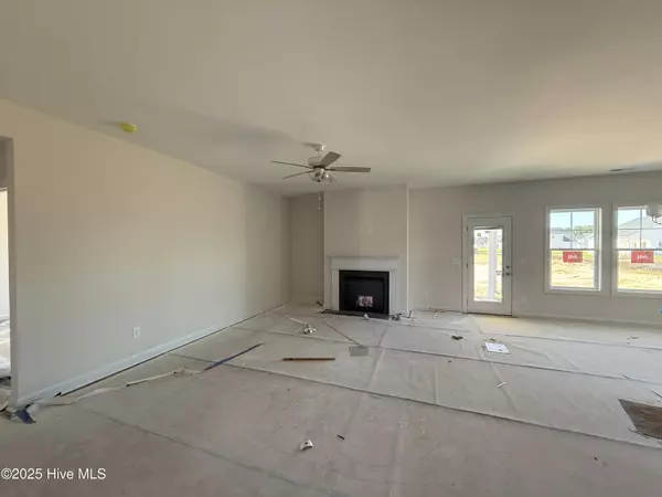 La Grange, NC 28551,103 Lola PL