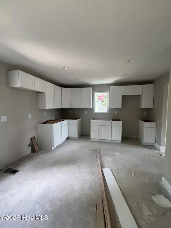 Pinehurst, NC 28374,4405 Murdocksville RD