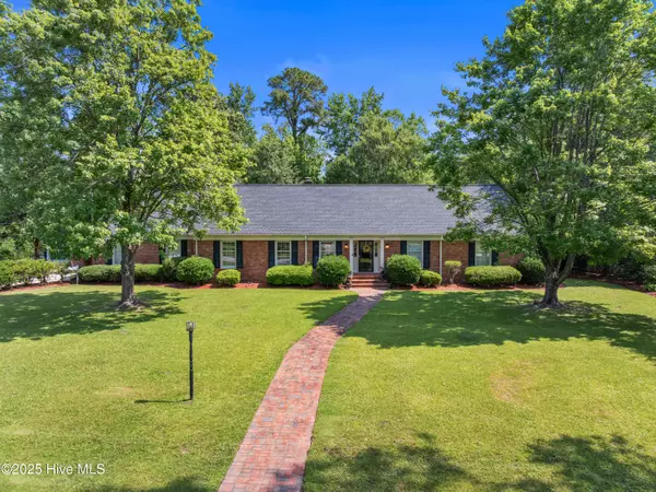 Kinston, NC 28504,1911 Pawnee DR