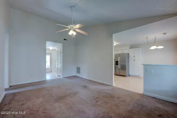 New Bern, NC 28562,813 Halifax CIR