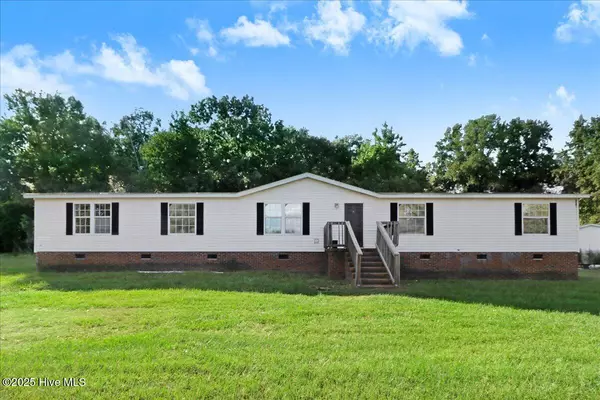 Pikeville, NC 27863,103 Red Fox TRL