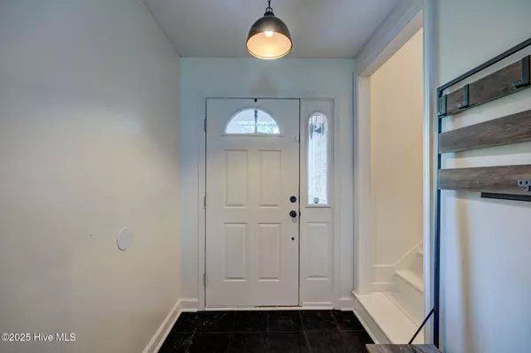 Riegelwood, NC 28456,609 Lake Side DR