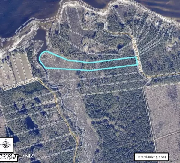 Beaufort, NC 28516,705 Sandy Point DR