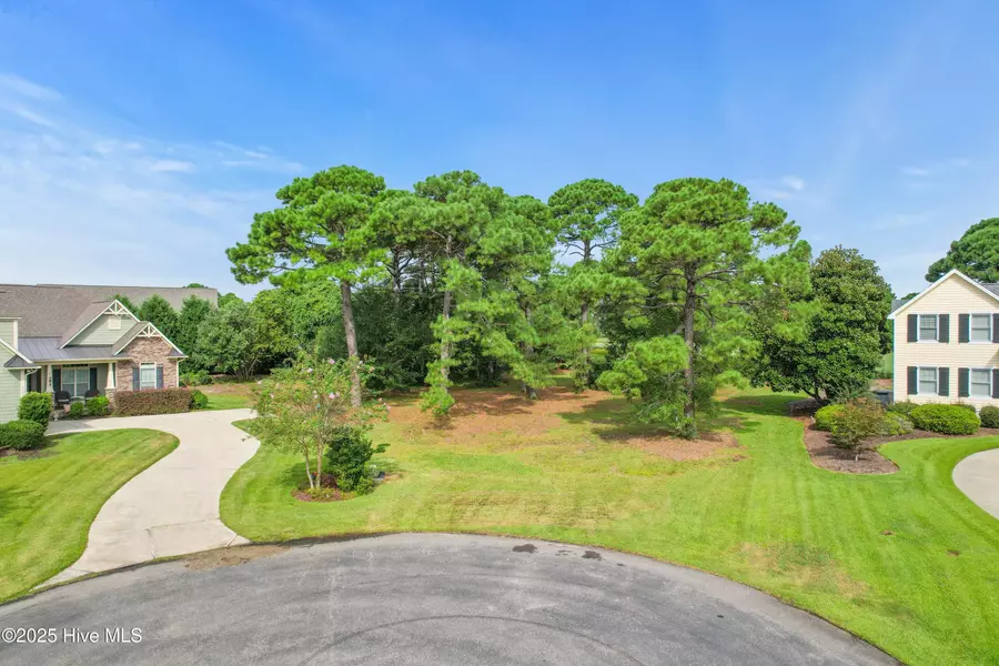 4356 Nandina DR SE, Southport, NC 28461