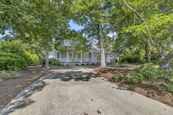 Wilmington, NC 28405,844 Arboretum DR