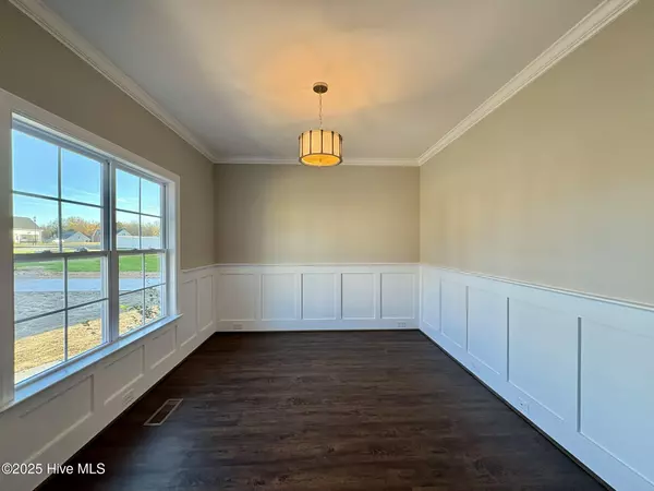 Spring Hope, NC 27882,800 Emmett CT