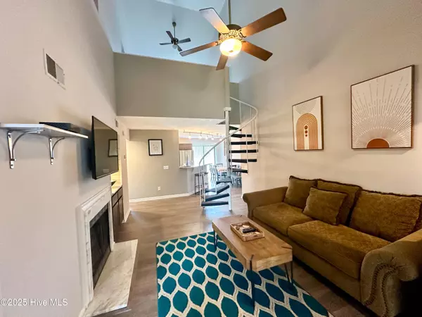 Surfside Beach, SC 29575,1356 Glenns Bay Rd #C-202