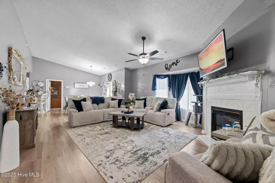 3302 Mulberry LN #H, Greenville, NC 27858