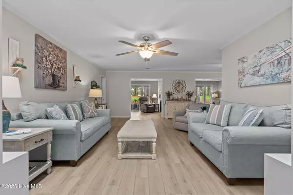 Southern Pines, NC 28387,617 Redwood DR