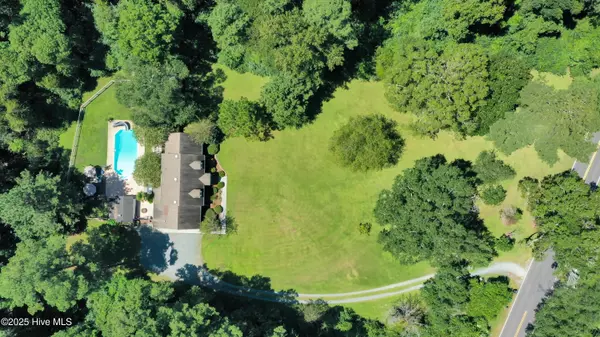 Burgaw, NC 28425,405 S Walker ST