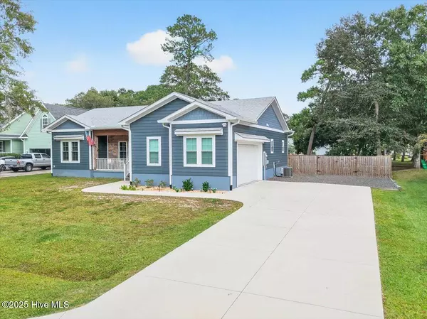 Ocean Isle Beach, NC 28469,1748 Sandalwood DR SW