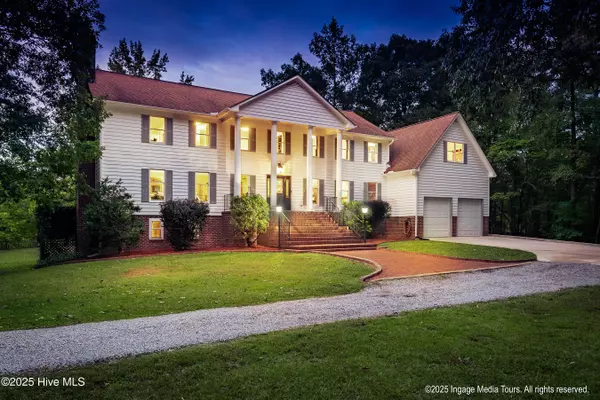 Grimesland, NC 27837,108 Farmington RD