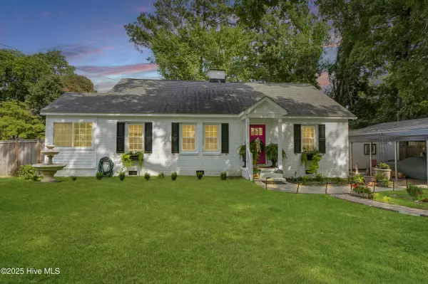 Jacksonville, NC 28540,110 Jean CIR