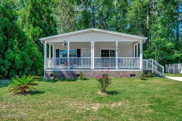 Calabash, NC 28467,990 Palmer DR