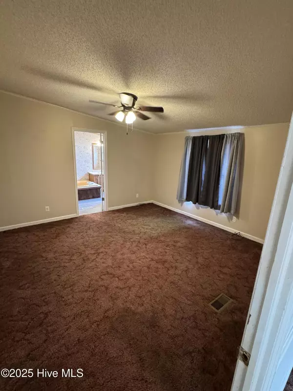 Goldsboro, NC 27530,1234 Us Highway 13 S