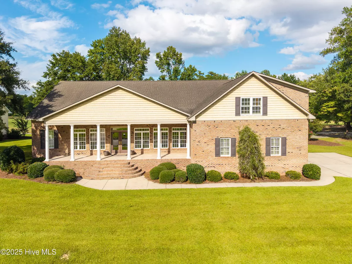 New Bern, NC 28562,906 Taberna CIR