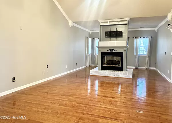 Seven Lakes, NC 27376,119 Smathers DR