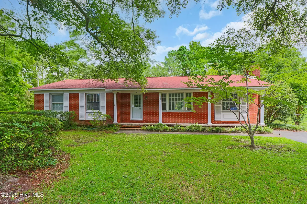 Newport, NC 28570,2211 Park AVE