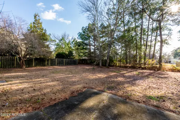 Jacksonville, NC 28546,111 Cherrywood CT
