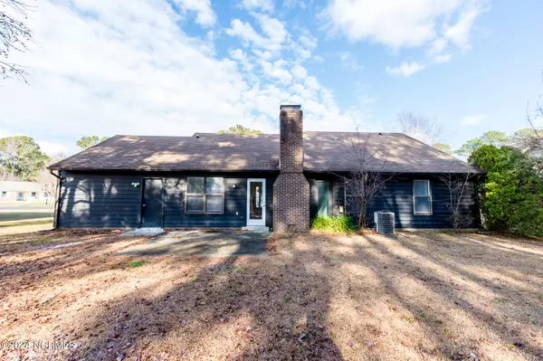 Jacksonville, NC 28546,111 Cherrywood CT