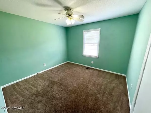 Elizabethtown, NC 28337,902 Joel ST