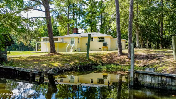 Hertford, NC 27944,159 Fourth AVE