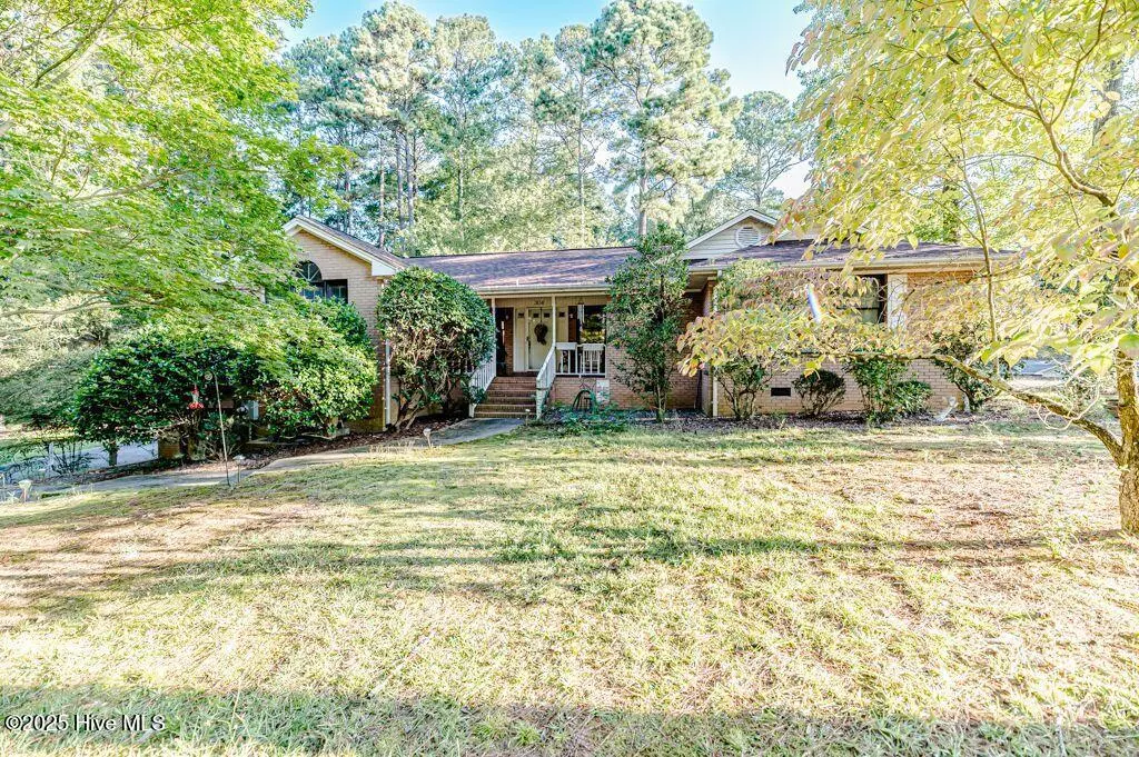Carthage, NC 28327,304 Holly ST