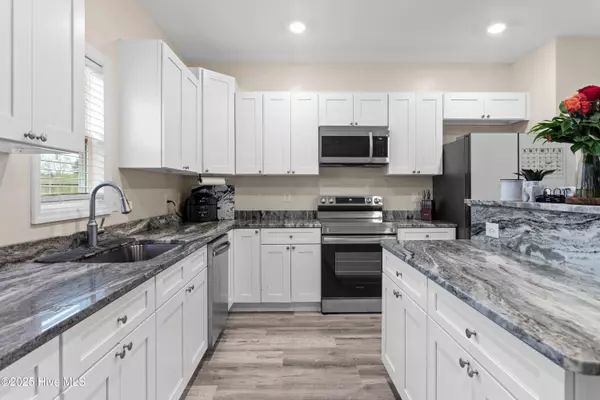 Richlands, NC 28574,304 E Franck ST