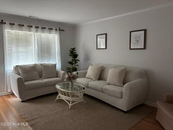 Beaufort, NC 28516,157 Arthur RD