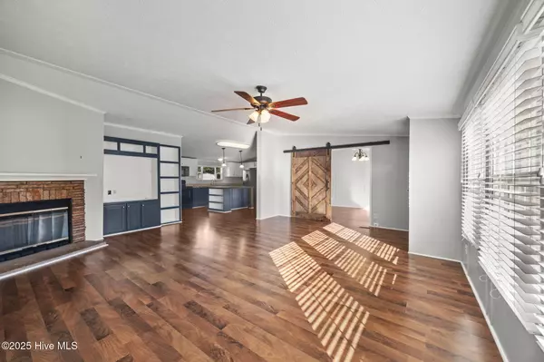 La Grange, NC 28551,4275 Keith Hills DR